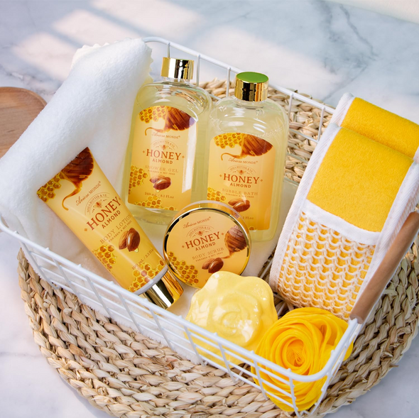 Honey Almond Bath Gift Set for Women