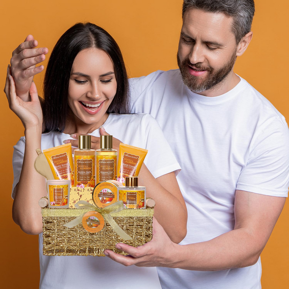 Honey Almond Scented Bath and Body Gift Set for Women