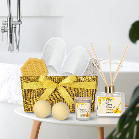 Honey Almond Scented Relaxing Home Spa Kit